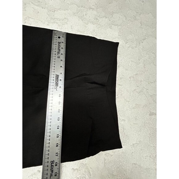 Debra C Women's Walking Bermuda Shorts Mid-Rise Stretch Black Size Large New - Picture 6 of 8